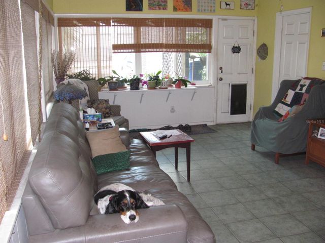 4716 17TH AVENUE N, St Petersburg, FL 33713