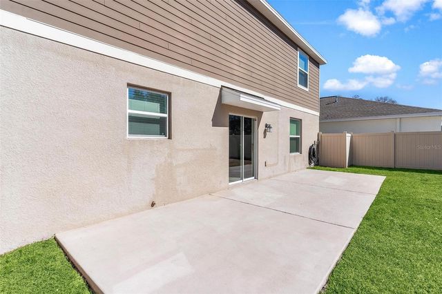 5712 BRISTLELEAF COURT, Leesburg, FL 34748