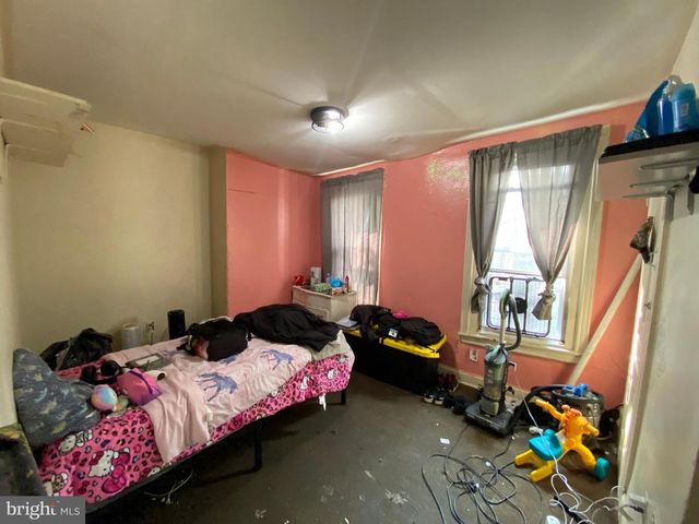 718 W BUTLER ST, Philadelphia, PA 19140