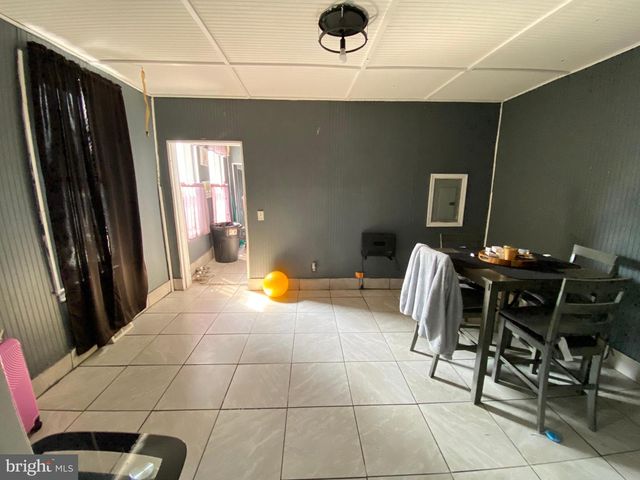 718 W BUTLER ST, Philadelphia, PA 19140