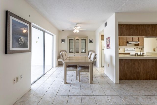 3840 STAYSAIL LANE 3840, Holiday, FL 34691