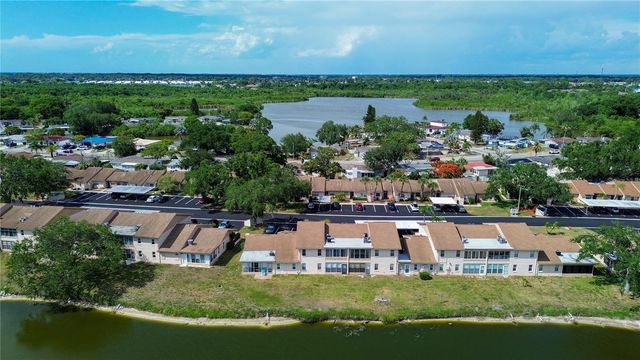 3840 STAYSAIL LANE 3840, Holiday, FL 34691