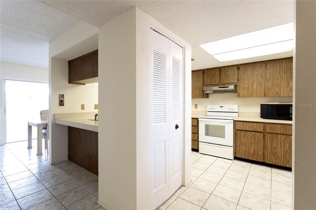 3840 STAYSAIL LANE 3840, Holiday, FL 34691
