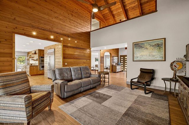 8617 S Butte Rd, Sutter, CA 95982