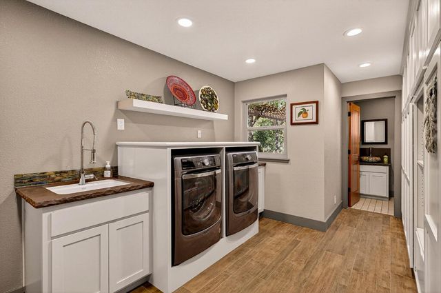 8617 S Butte Rd, Sutter, CA 95982