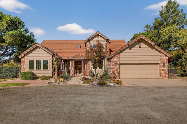 8617 S Butte Rd, Sutter, CA 95982