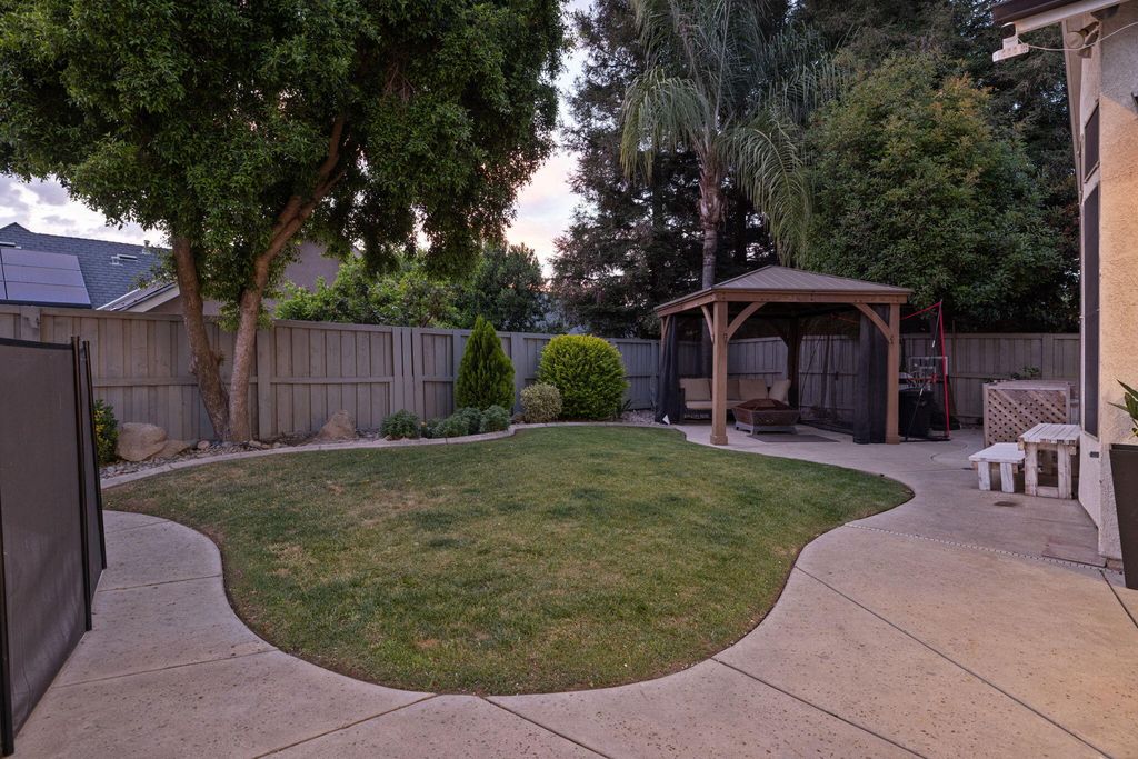 Image 52 of property listing at 201 N Preston Street, Visalia, CA 93291