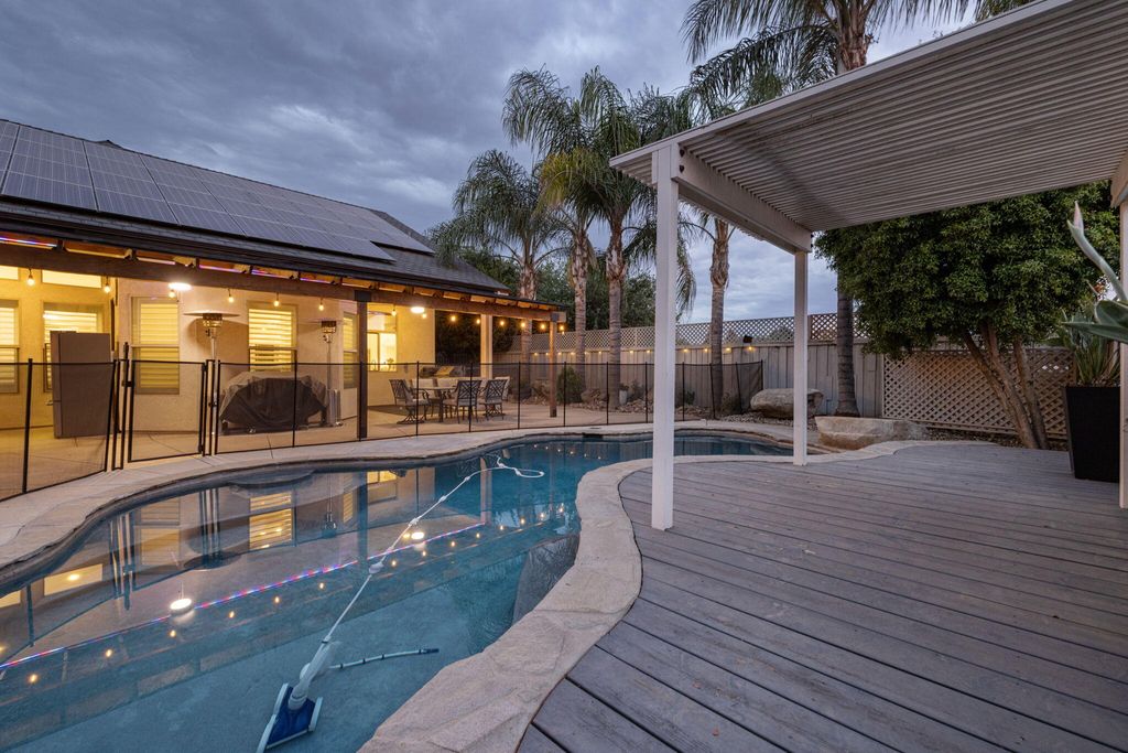 Image 9 of property listing at 201 N Preston Street, Visalia, CA 93291