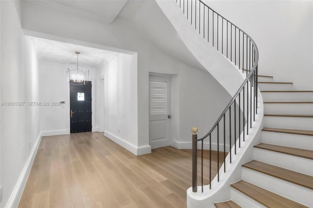 2611 Anderson Rd 2611, Coral Gables, FL 33134