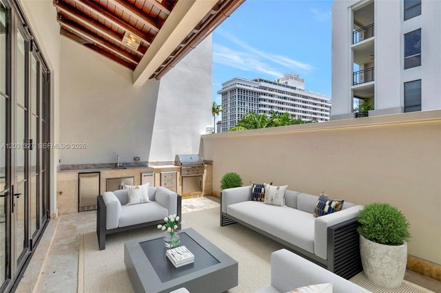 2611 Anderson Rd 2611, Coral Gables, FL 33134