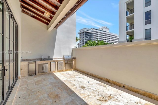 2611 Anderson Rd 2611, Coral Gables, FL 33134