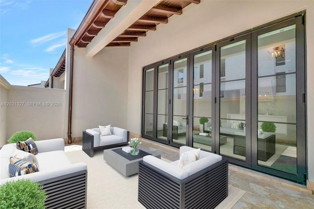 2611 Anderson Rd 2611, Coral Gables, FL 33134