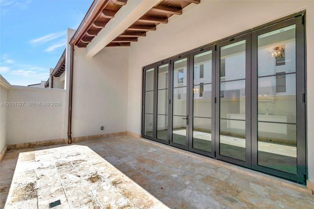 2611 Anderson Rd 2611, Coral Gables, FL 33134