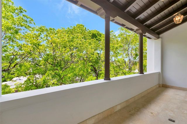 2611 Anderson Rd 2611, Coral Gables, FL 33134