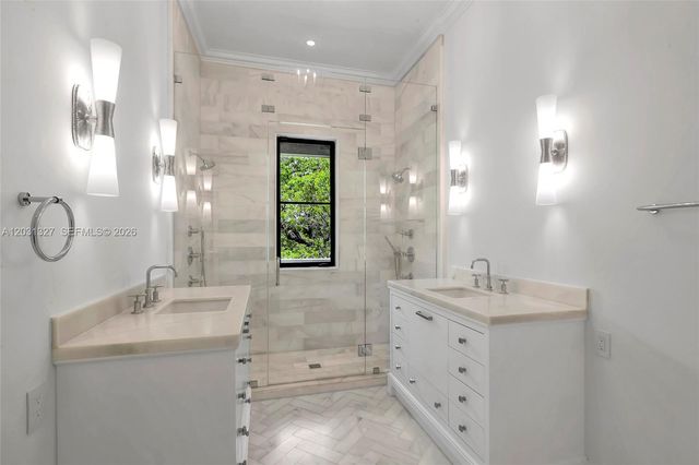 2611 Anderson Rd 2611, Coral Gables, FL 33134