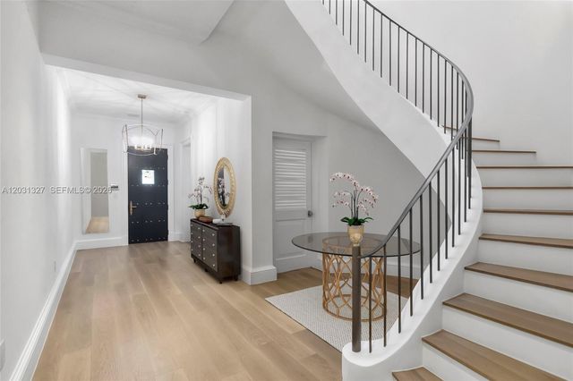 2611 Anderson Rd 2611, Coral Gables, FL 33134
