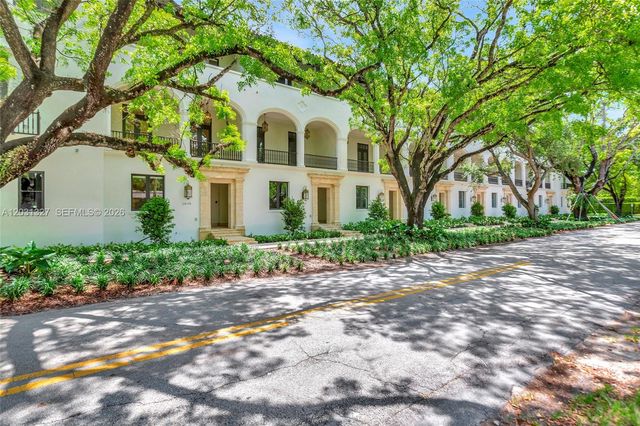 2611 Anderson Rd 2611, Coral Gables, FL 33134