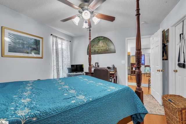2004 Small Meadows Court, Fountain Inn, SC 29644