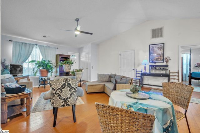 2004 Small Meadows Court, Fountain Inn, SC 29644