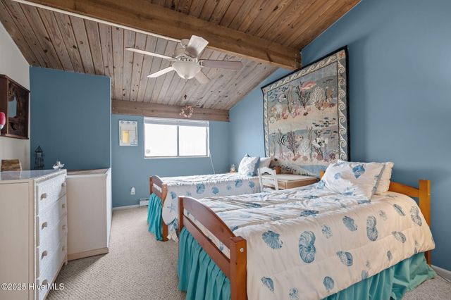 104 Robin Avenue, Atlantic Beach, NC 28512