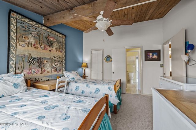 104 Robin Avenue, Atlantic Beach, NC 28512