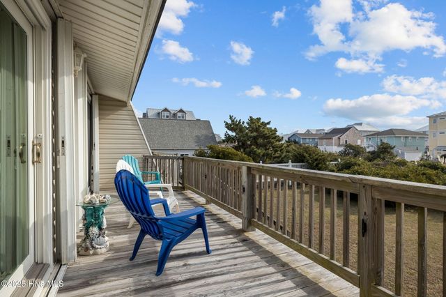 104 Robin Avenue, Atlantic Beach, NC 28512