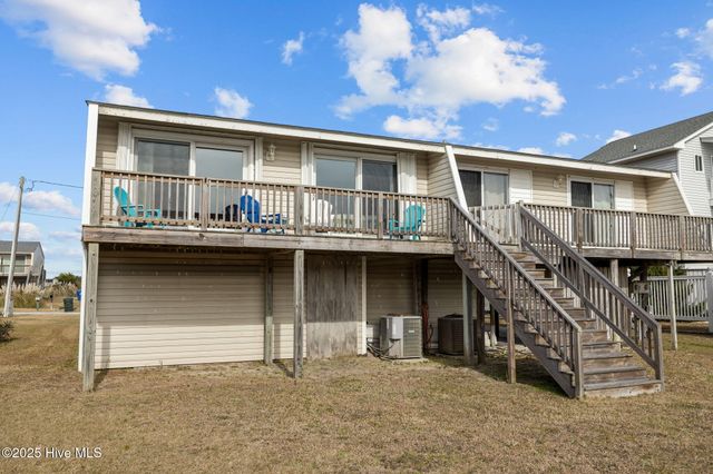 104 Robin Avenue, Atlantic Beach, NC 28512