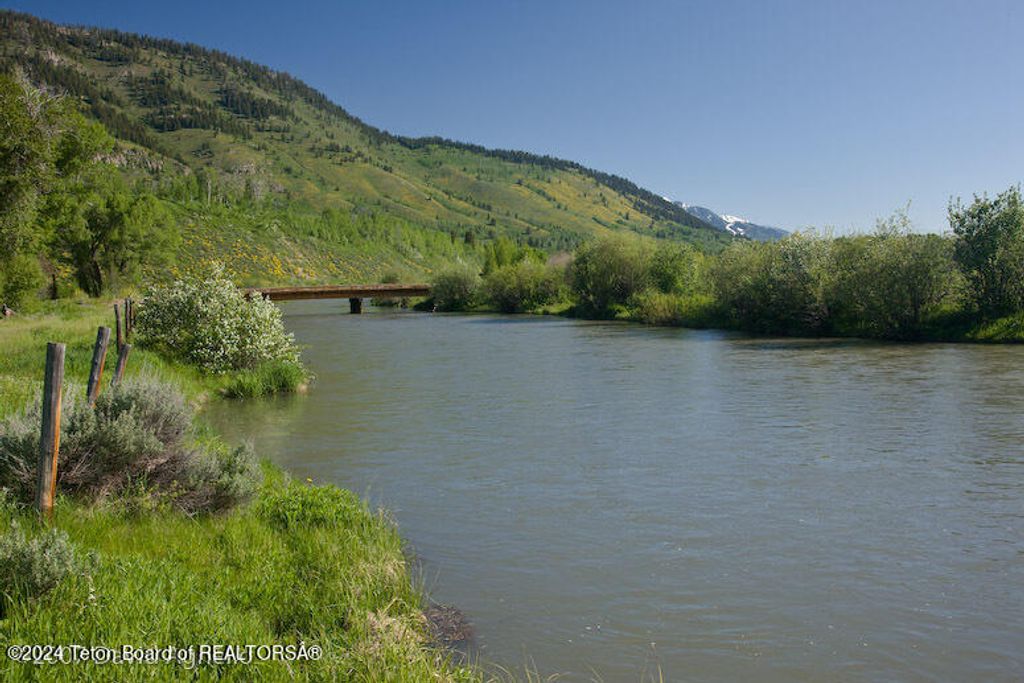5680 W PHILLIPS RIDGE Road, Wilson, WY 83014 photo 5