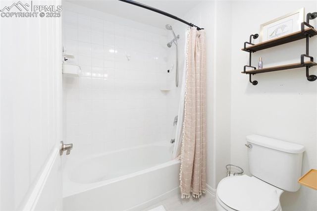 6448 Rolling Creek Drive, Colorado Springs, CO 80924