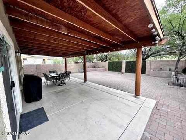 5890 N Orangetip Drive, Tucson, AZ 85741