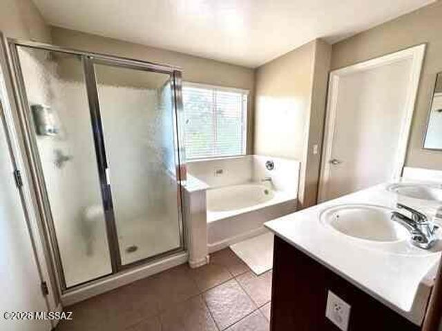 5890 N Orangetip Drive, Tucson, AZ 85741