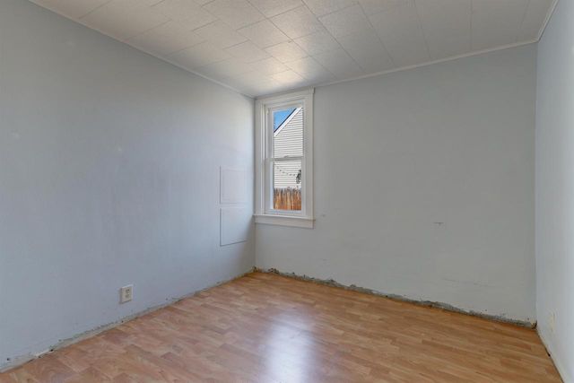 241 S JAMES STREET, Kimberly, WI 54136