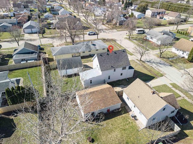 241 S JAMES STREET, Kimberly, WI 54136