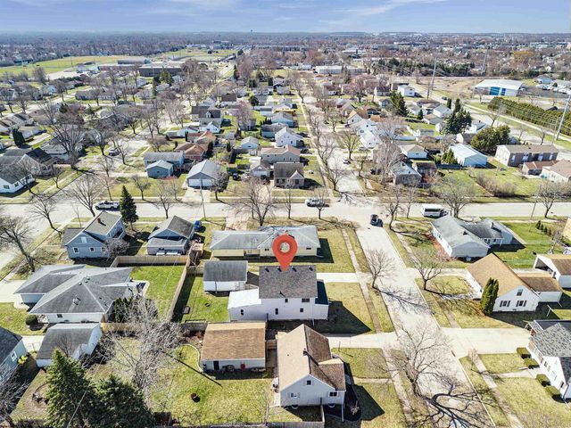 241 S JAMES STREET, Kimberly, WI 54136