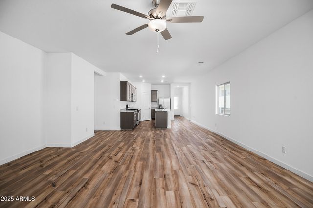 24621 W ALTA VISTA Road, Buckeye, AZ 85326