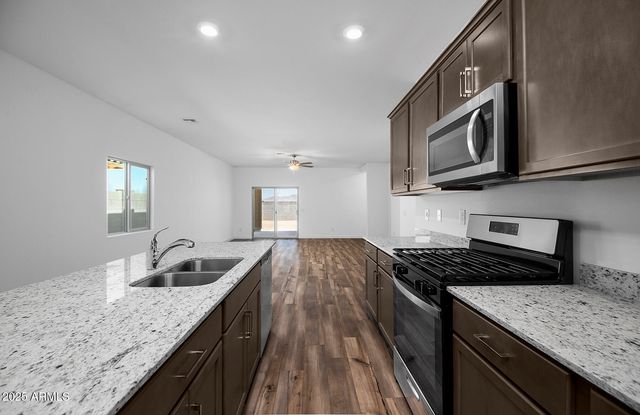 24621 W ALTA VISTA Road, Buckeye, AZ 85326