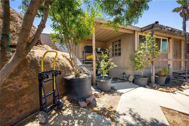 26115 Duesller Road, Menifee, CA 92584