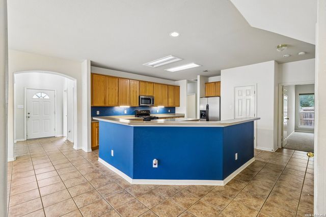 8703 Stoney Brook, Universal City, TX 78148