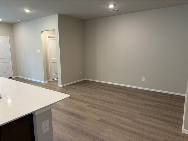 1309 Wilkins Valley St, Brenham, TX 77833