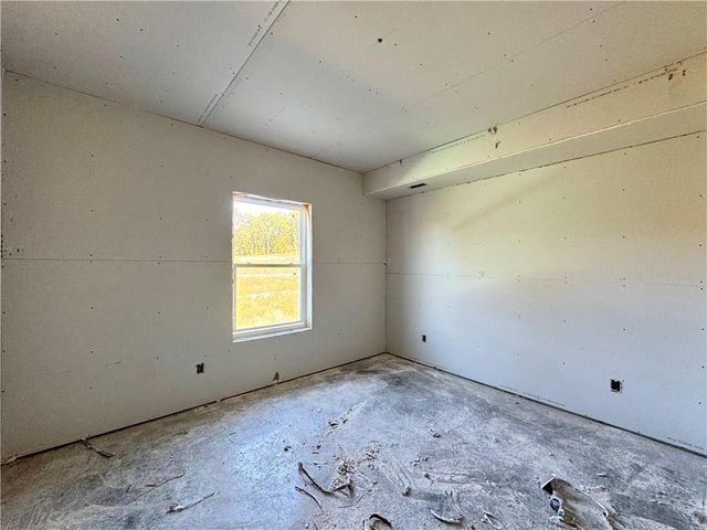 8404 NW 90th Terrace, Kansas City, MO 64153