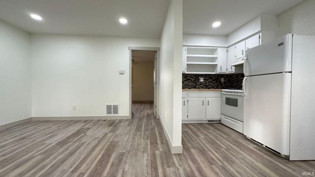 326 W Kenwood Drive, Bloomington, IN 47404