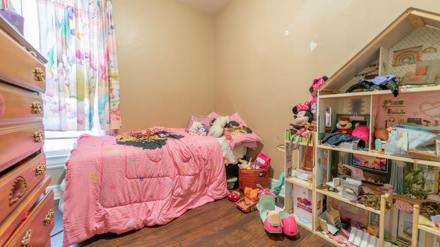 126 Dewey Street, Michigan City, IN 46360