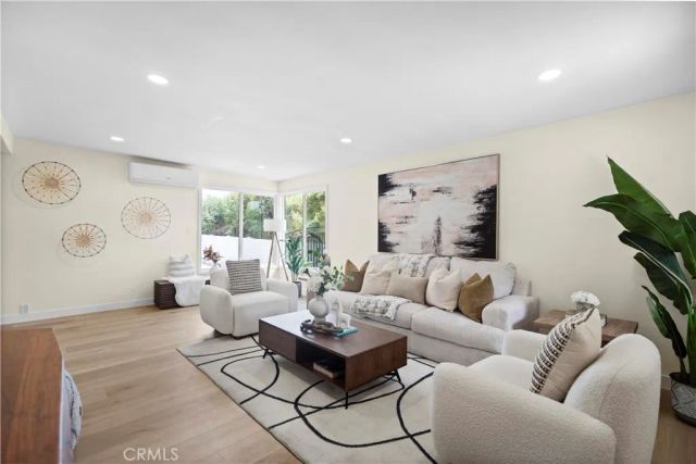 5126 Marvale, View Park, CA 90043