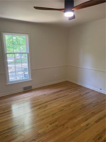 12126 Jefferson Court, Kansas City, MO 64145