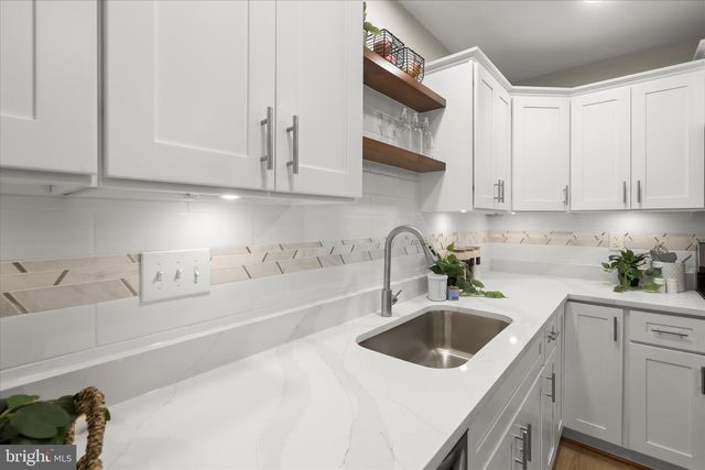 1945 MARCONI CIR, Annapolis, MD 21401