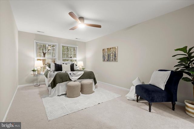 1945 MARCONI CIR, Annapolis, MD 21401