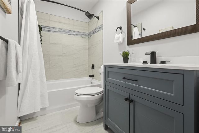 1945 MARCONI CIR, Annapolis, MD 21401