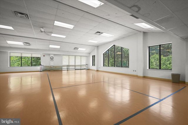 1945 MARCONI CIR, Annapolis, MD 21401