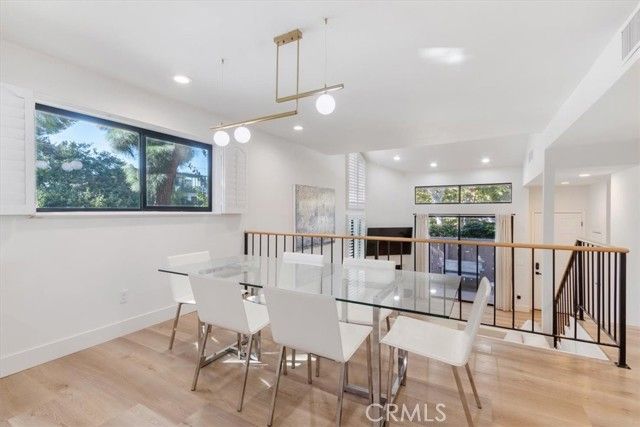 15133 Magnolia E, Sherman Oaks, CA 91403