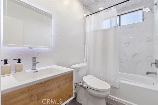 15133 Magnolia E, Sherman Oaks, CA 91403